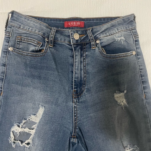 Guess Ripped Jeans - Picture 4 of 4